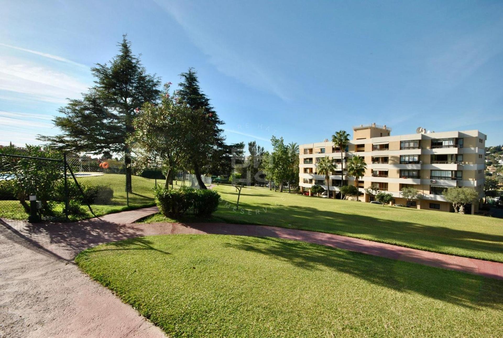 Torres De Aloha 2 Bdr Puerto Banus Apartman Marbella Kültér fotó